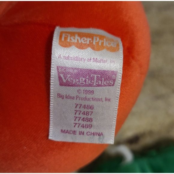 Veggietales VHS Lot of 4. 3 are New Sealed. And 3 Plush Tomato Cucumber - Picture 9 of 12